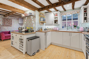 Kitchen/ Diner- click for photo gallery